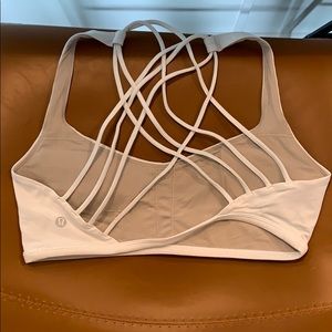 Lululemon Free to Be Wild Sports Bra